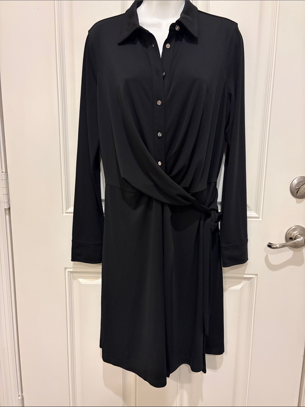 NWT Lauren Ralph Lauren Black Long-Sleeve Wrap Shirt Dress with Waist Tie 10 - Picture 2 of 8